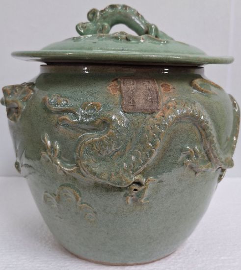 Gambar Green Celadon Gamching with Lid