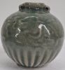 Gambar Celadon Glazed Jarlet