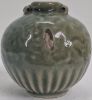 Gambar Celadon Glazed Jarlet