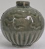 Gambar Celadon Glazed Jarlet
