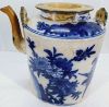 Gambar Teko Besar Biru Putih Motif Bunga dan Burung