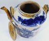 Gambar Teko Besar Biru Putih Motif Bunga dan Burung