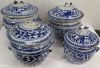 Gambar Blue and White Gamching with Dragon Design