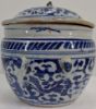 Gambar Blue and White Gamching with Dragon Design