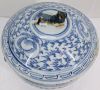 Gambar Blue and White Gamching with Sweatpea Design