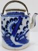 Gambar Teko Kecil Biru Putih Motif Bunga