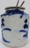 Gambar Teko Kecil Biru Putih Motif Bunga
