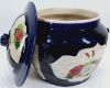 Gambar Gamcheng Biru Motif Kembang Merah