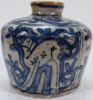 Gambar Jar Biru Putih dengan Motif Rusa