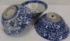 Gambar Mangkuk Biru Putih China dengan Motif Bunga