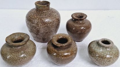 Gambar Mini Vas atau Guci Keramik Antik Cina