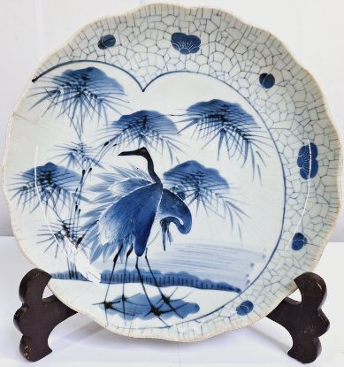Gambar Japanese Imari Plate with Cranes and Trees Design