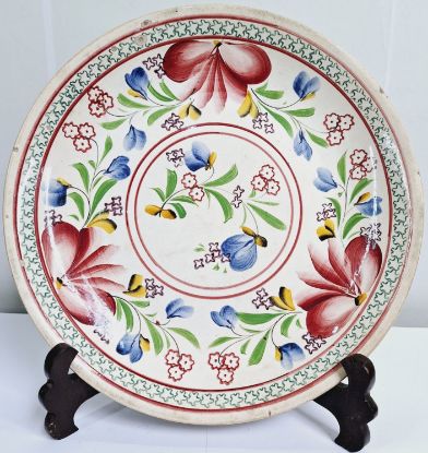 Gambar Piring Keramik Polychrome